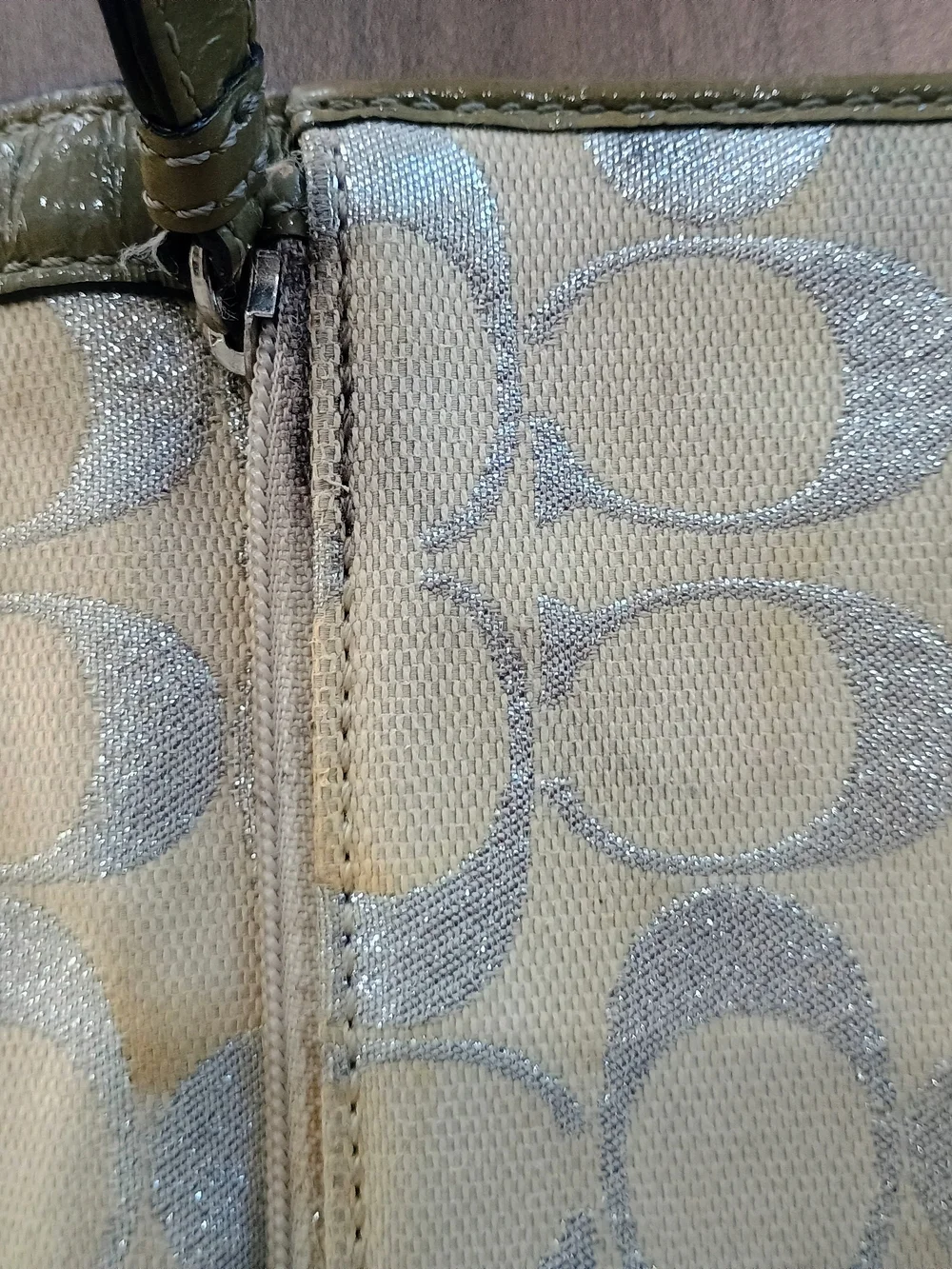 Coach Pre Loved Vintage Metallic Trifold Wallet